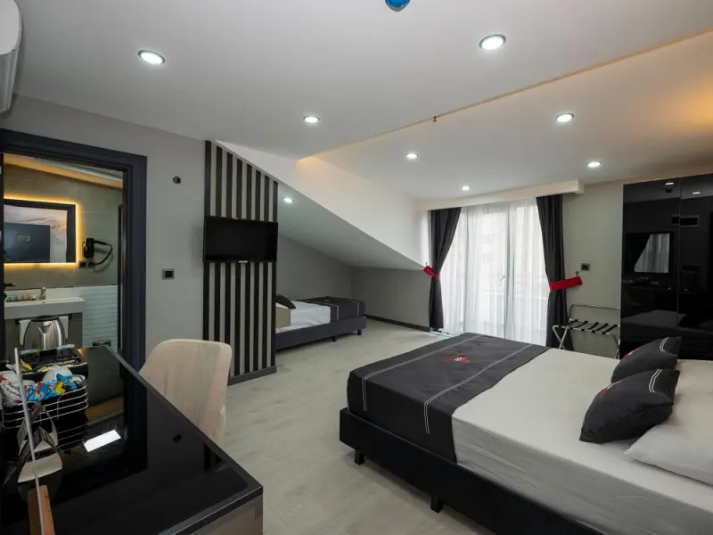 Intercity Airport Hotel 21