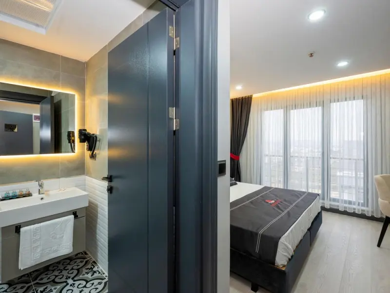 Intercity Airport Hotel 4