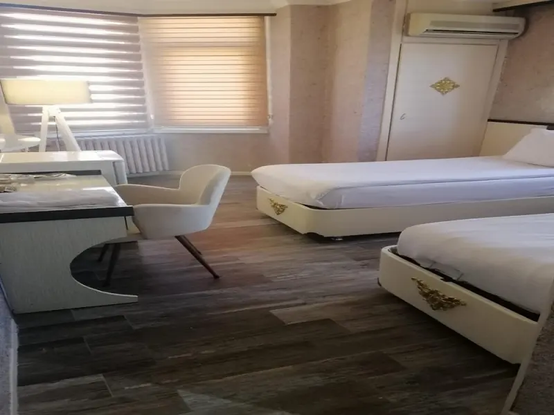Katan Hotel 9