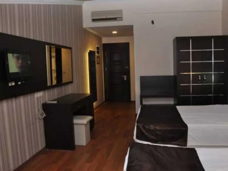 Buyuk Velic Hotel 23