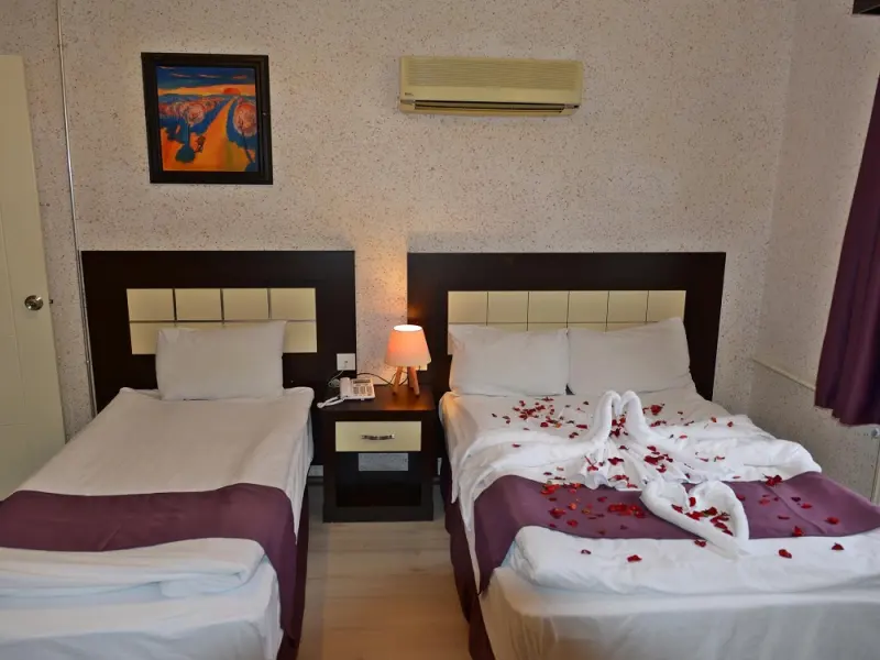 Küçük Veliç Hotel 3