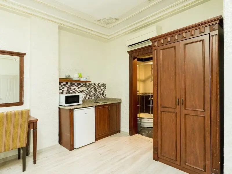 Atam Hotel & Suites 1