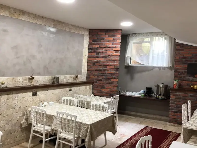Atam Hotel & Suites 10