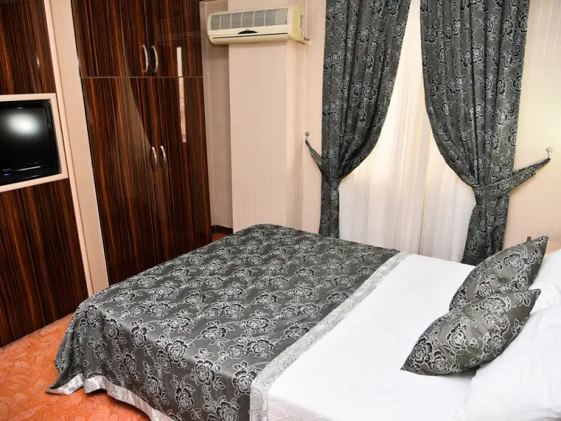 Gondol Hotel 8