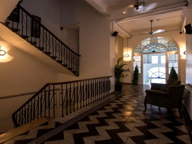 Cezayir Rooms 8