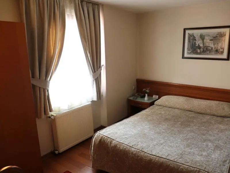 Yavuz Otel 11