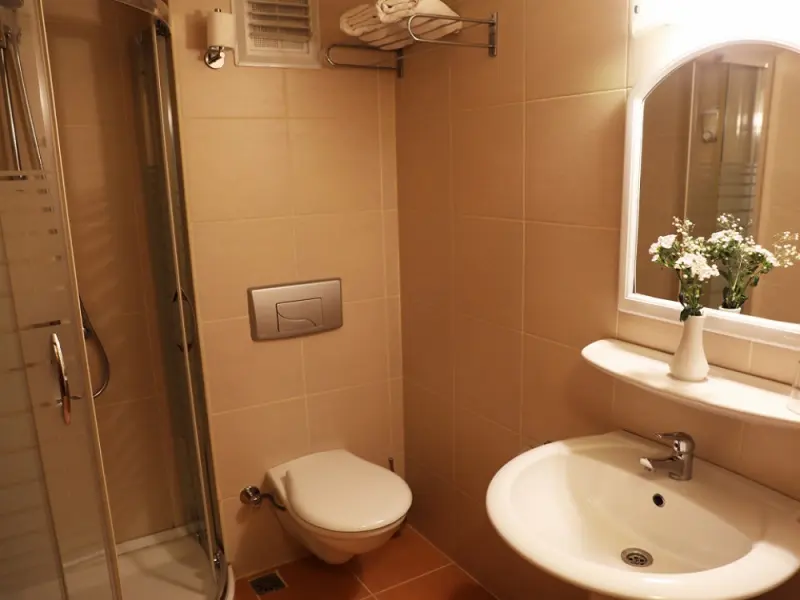 Yavuz Otel 16