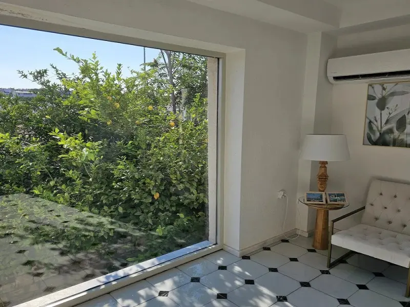 Kuğu Urla 23