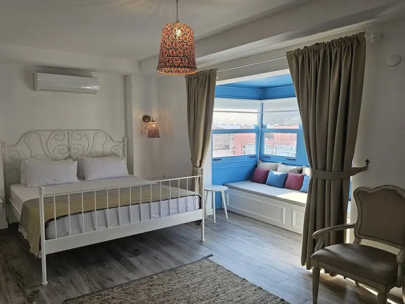 Kuğu Urla 27