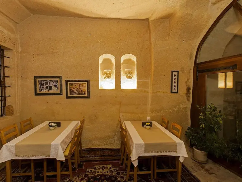 4 Oda Cave House 20