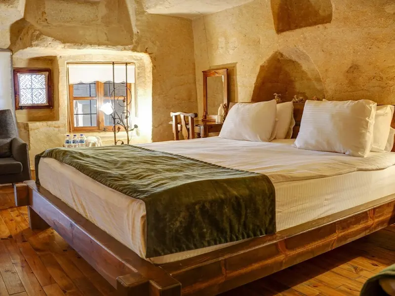 4 Oda Cave House 24
