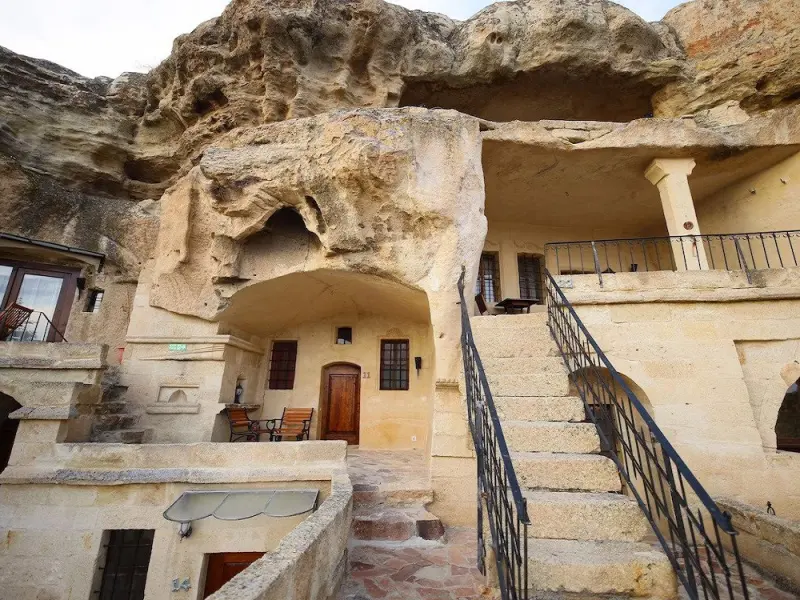 4 Oda Cave House 4
