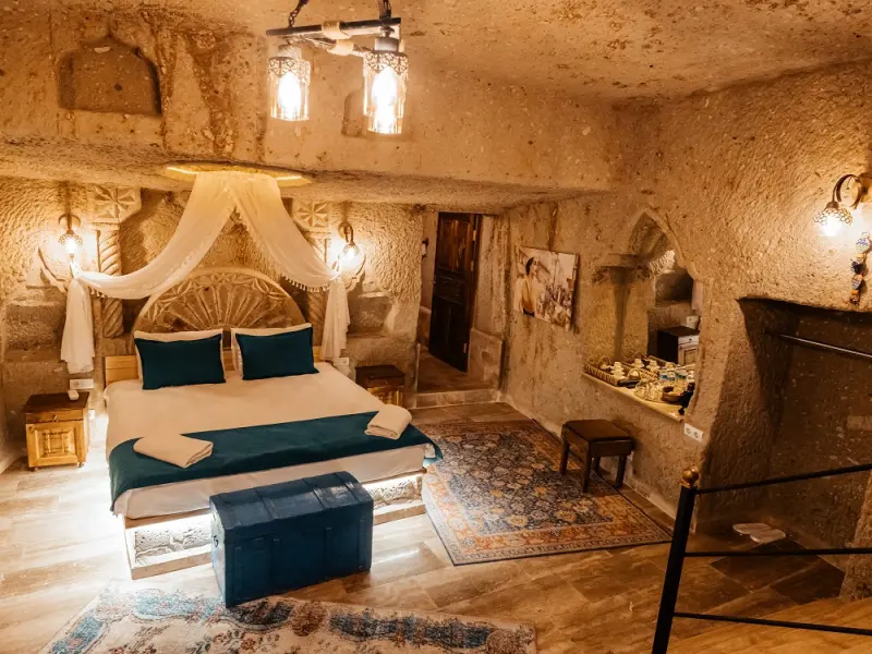 Bayar Cave Suites 5
