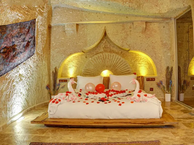 Calypso Cave Suites 1
