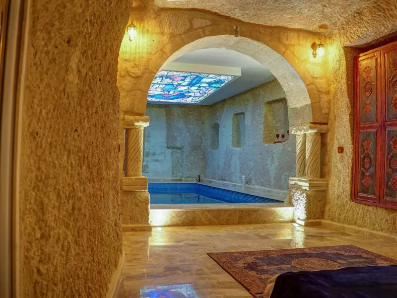 Calypso Cave Suites 17