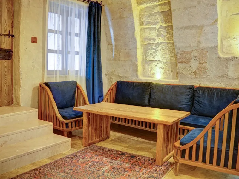 Calypso Cave Suites 19