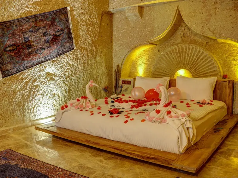 Calypso Cave Suites 2