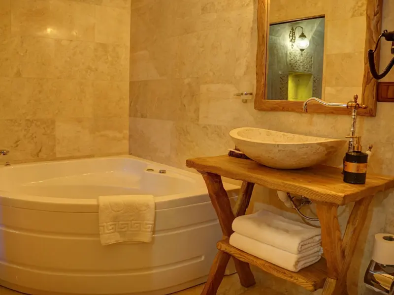Calypso Cave Suites 25