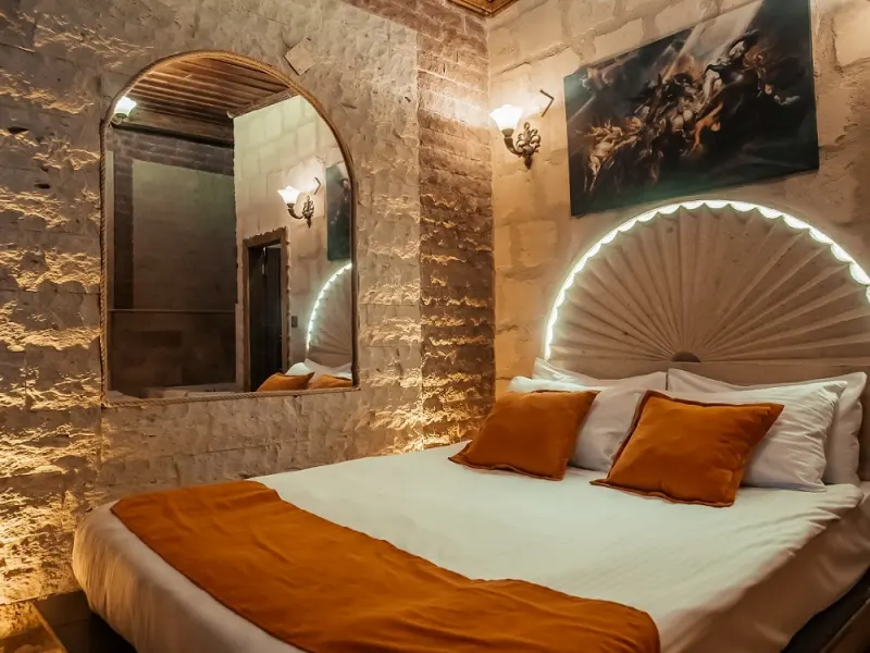 Larissa Cave Hotel 14