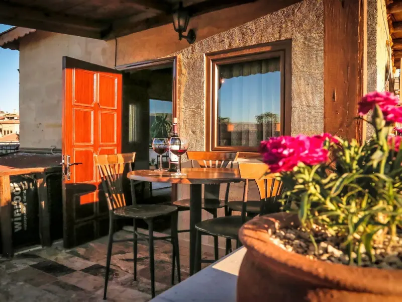 Larissa Cave Hotel 16