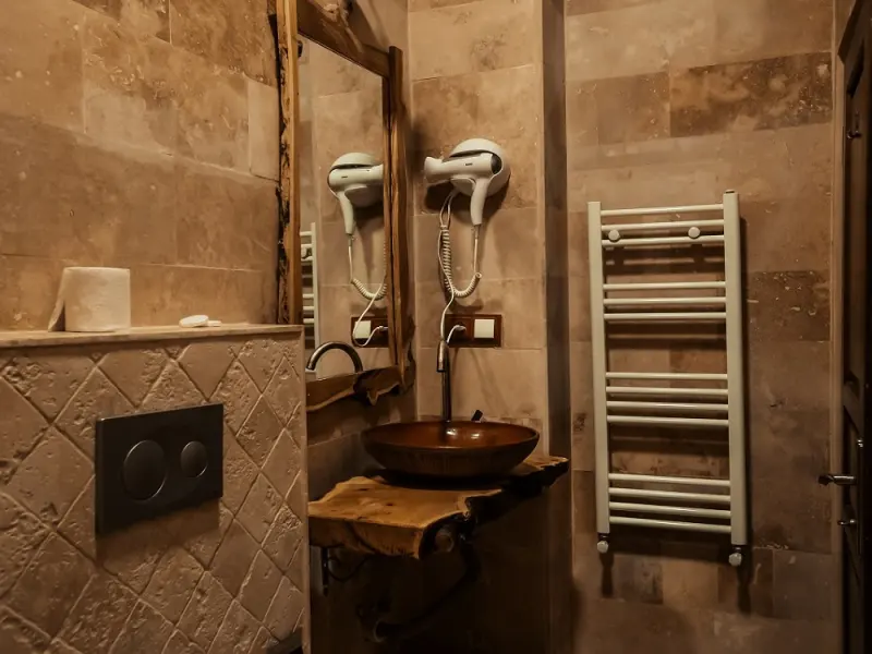 Larissa Cave Hotel 22