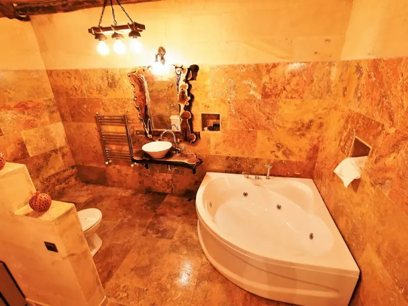 Larissa Cave Hotel 25