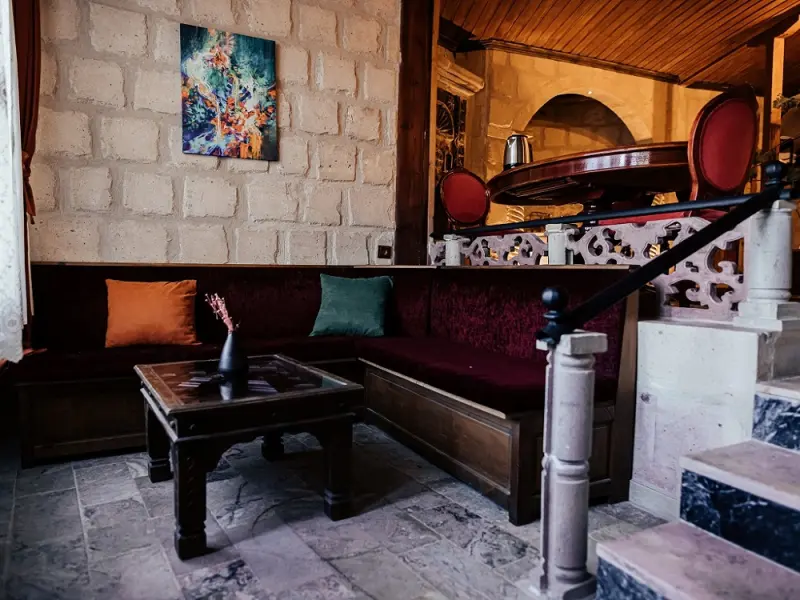 Larissa Cave Hotel 29