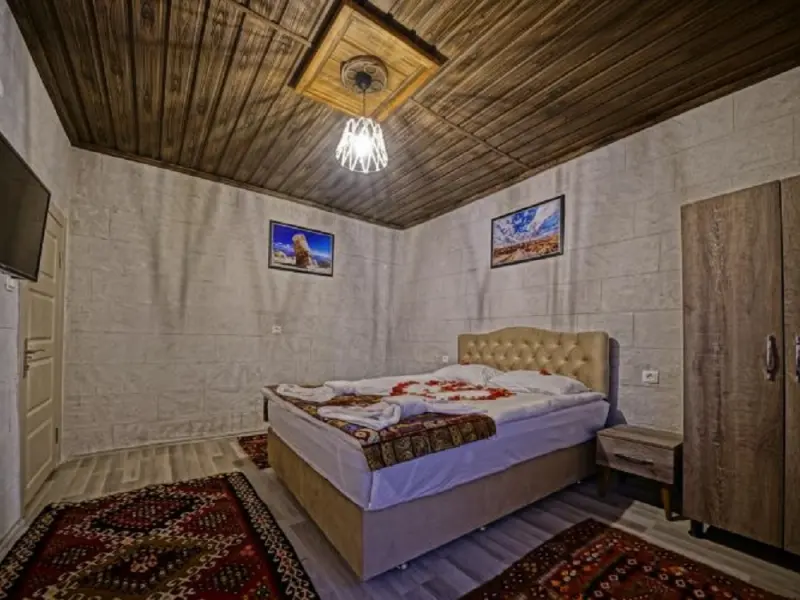 Epoch Stone House 14