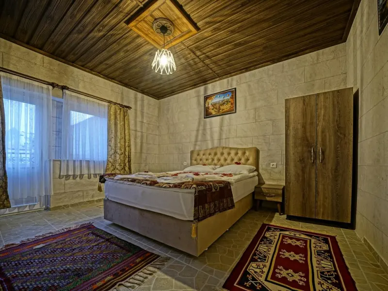 Epoch Stone House 20