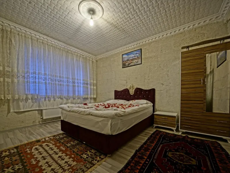 Epoch Stone House 22