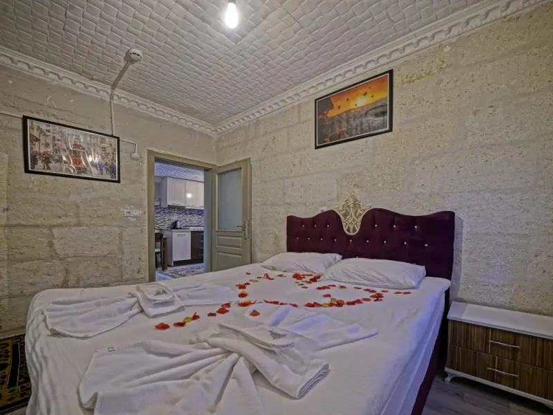 Epoch Stone House 28