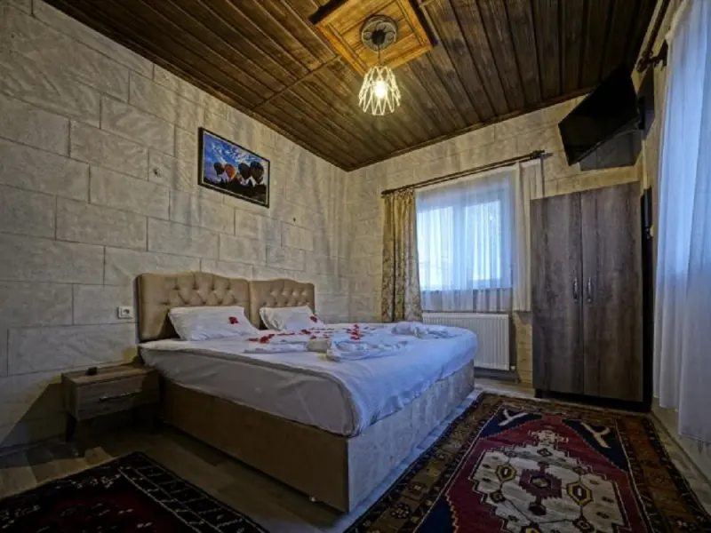 Epoch Stone House 8