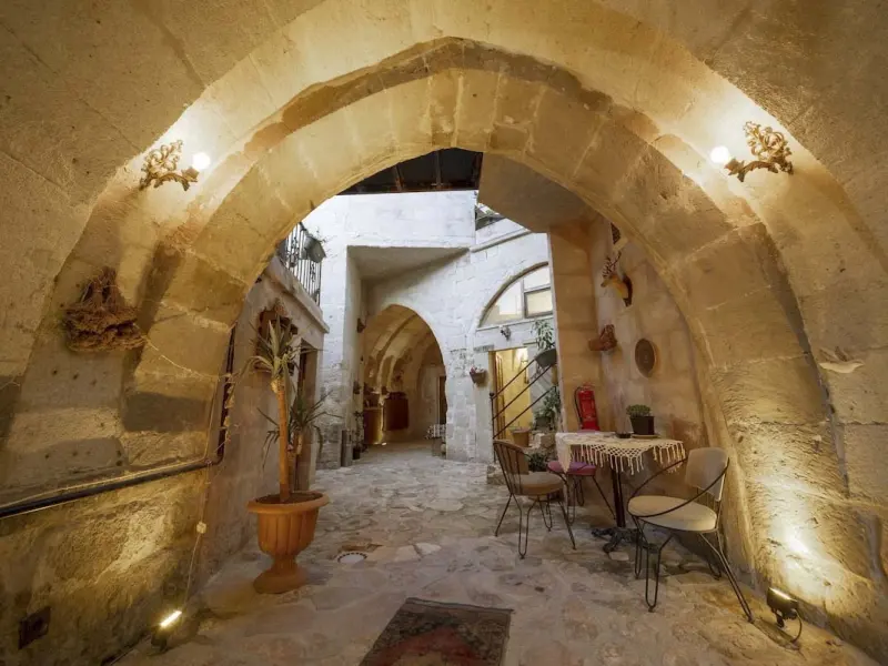 7 Oda Kapadokya Cave House 9