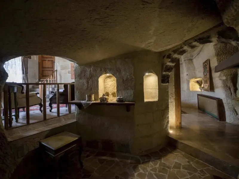 Sinasos Palace Cave Hotel 3