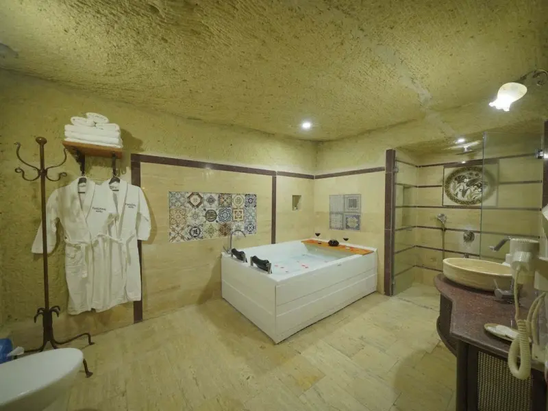 Fosil Cave Hotel 5