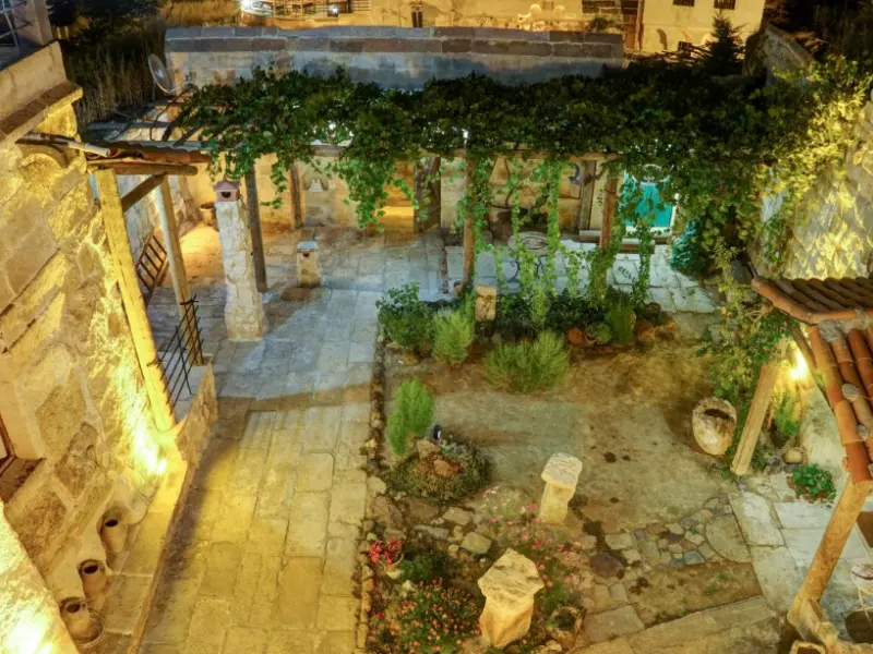 Gibos Cave Hotel 2