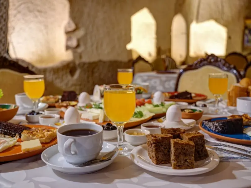 Gibos Cave Hotel 8