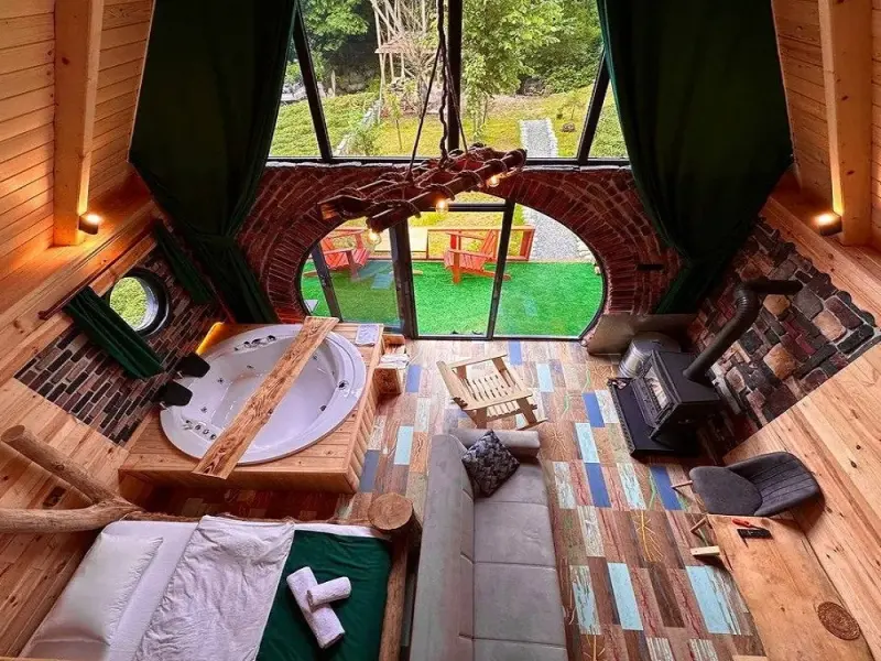 Moon River Bungalow 16