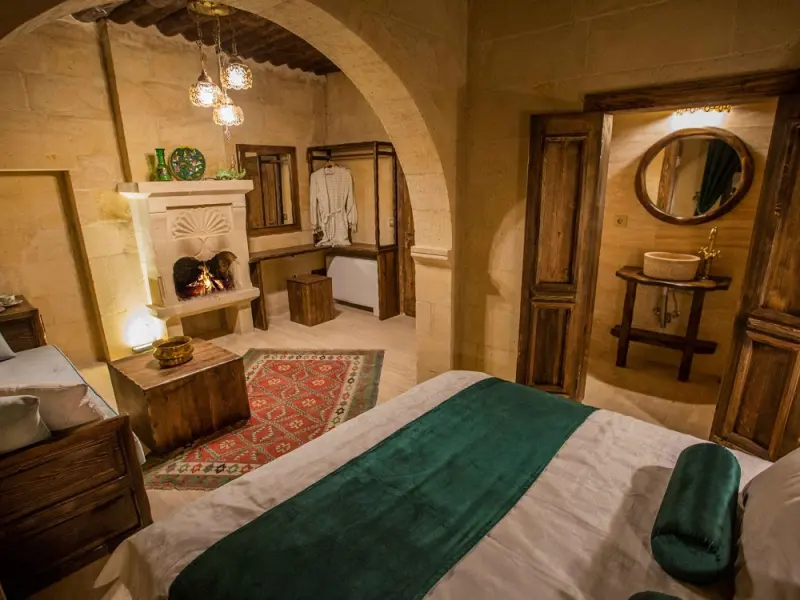Maks Cave House 1