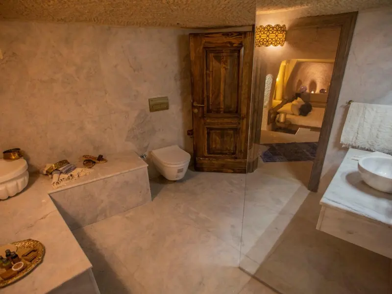 Maks Cave House 17