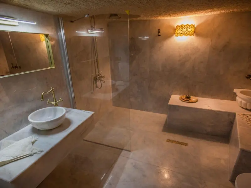 Maks Cave House 18