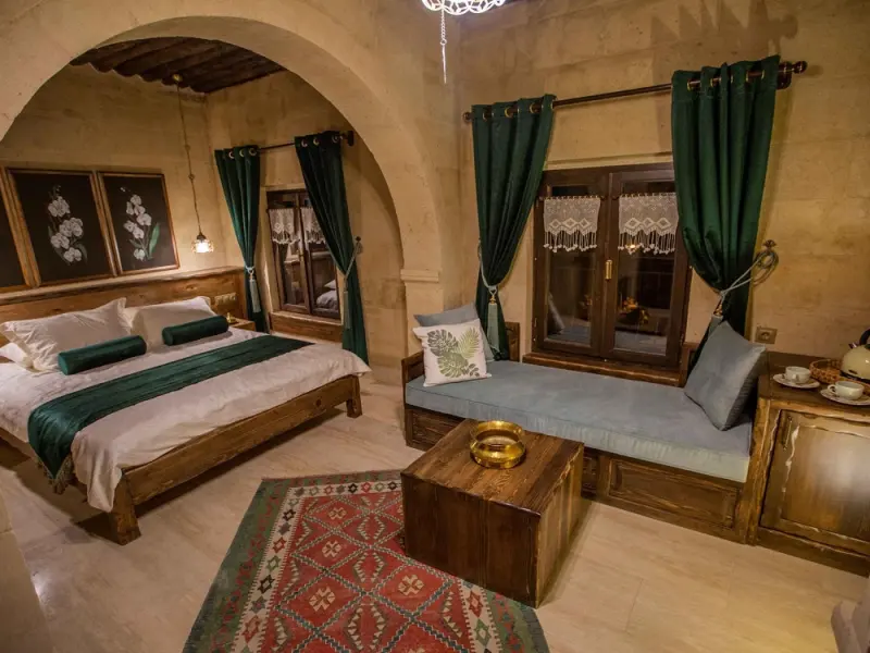 Maks Cave House 2