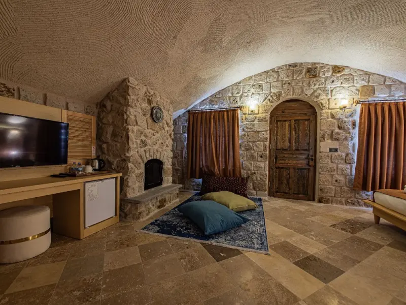 Cappadocia Hobbit House 5