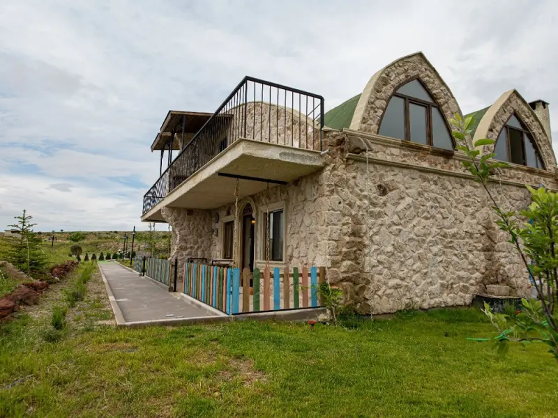 Cappadocia Hobbit House 7