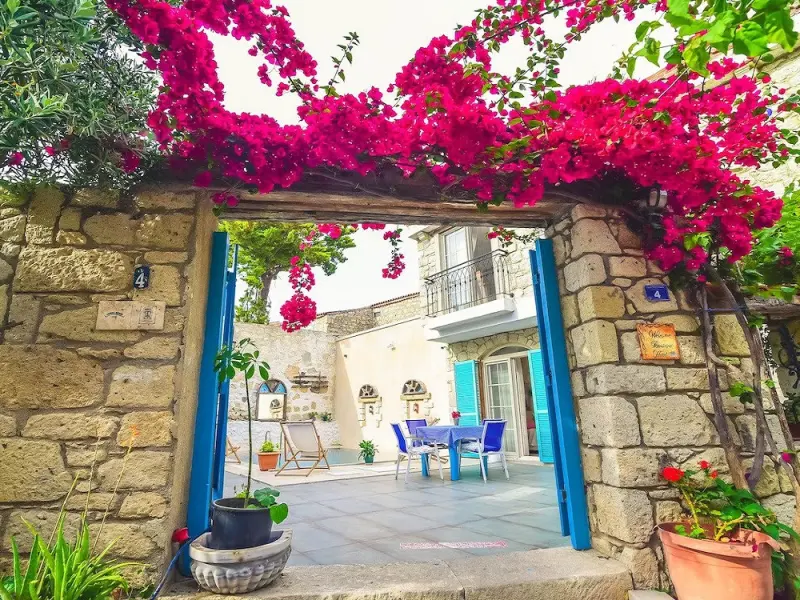 Alaçatı Asmalı Konak Otel 14