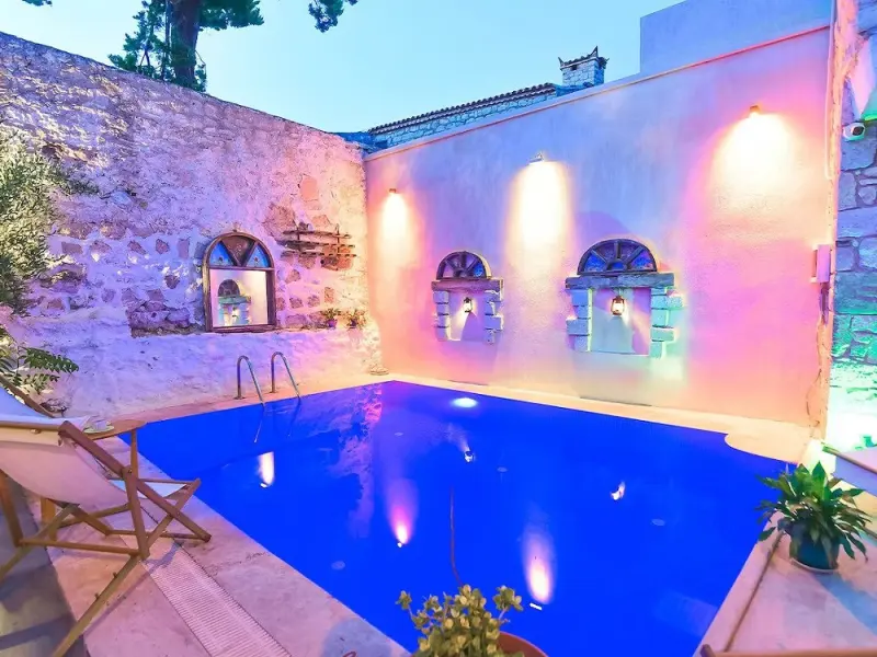 Alaçatı Asmalı Konak Otel 15