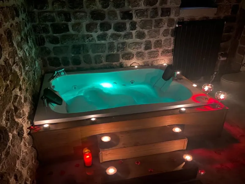 Kerem ile Aslı Hotel 21