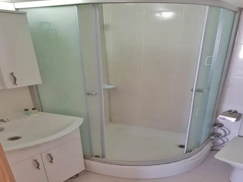 Renos Otel 12
