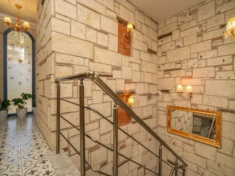 Lamur Otel 18