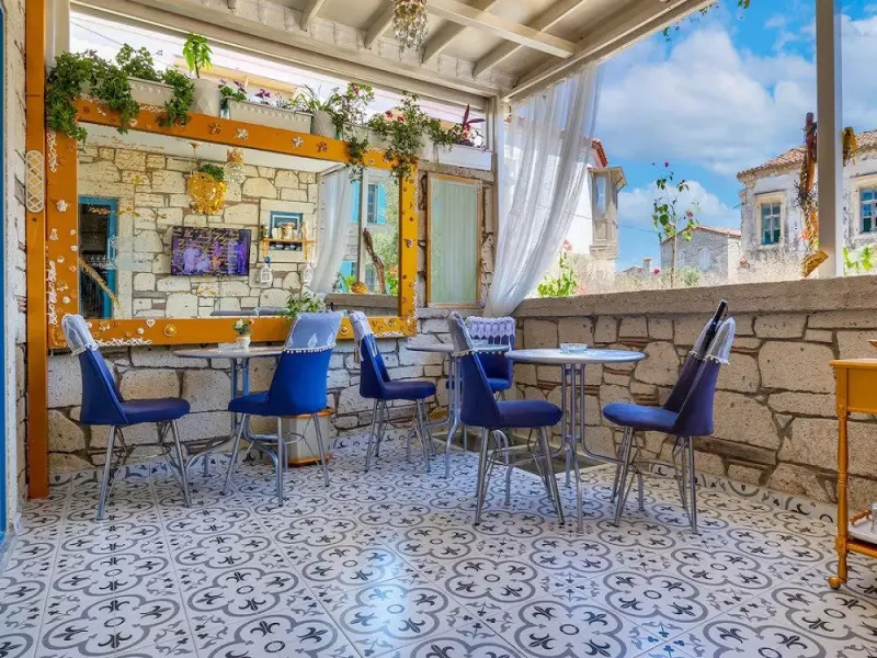 Lamur Otel 22